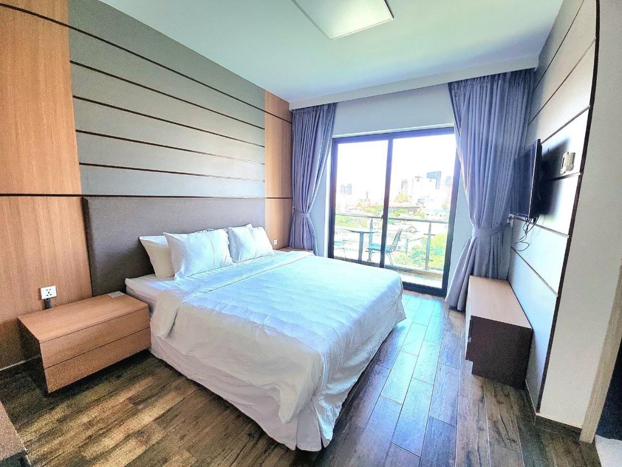 Chilchill Hotel Riverside Phnom Penh Zewnętrze zdjęcie