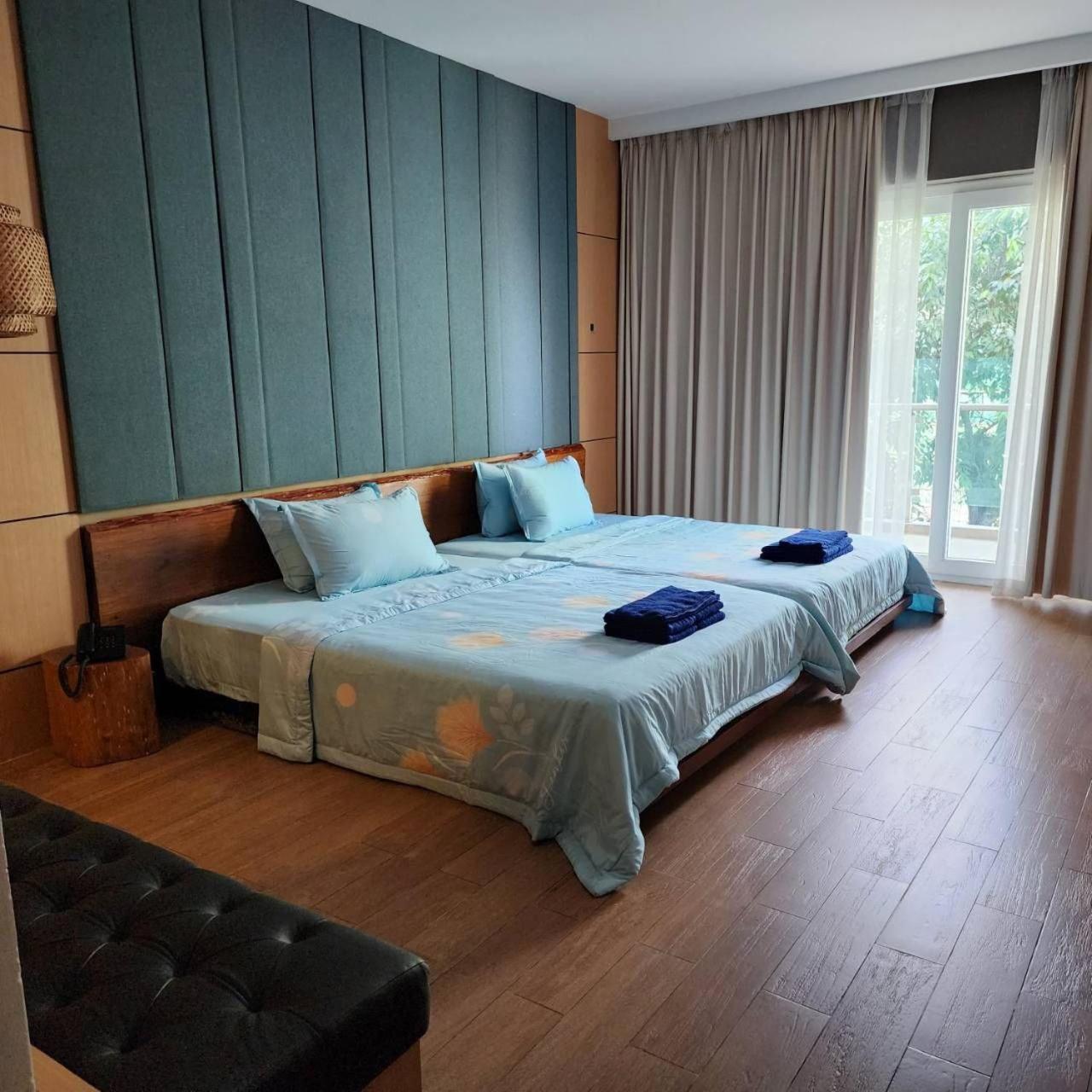 Chilchill Hotel Riverside Phnom Penh Zewnętrze zdjęcie